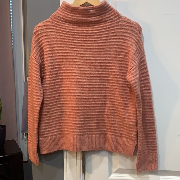 Madewell sweater - Picture 2 of 7